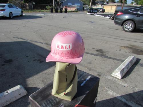 Rapper Hardstone Baseball Cap Pink + Hello Kitty Helmet